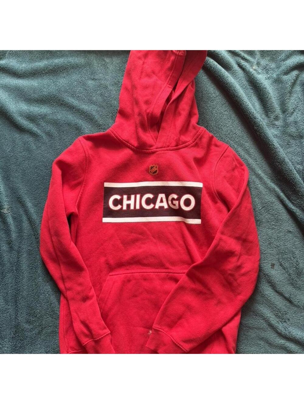 NHL Chicago Red Hoodie Sweatshirt Size Large